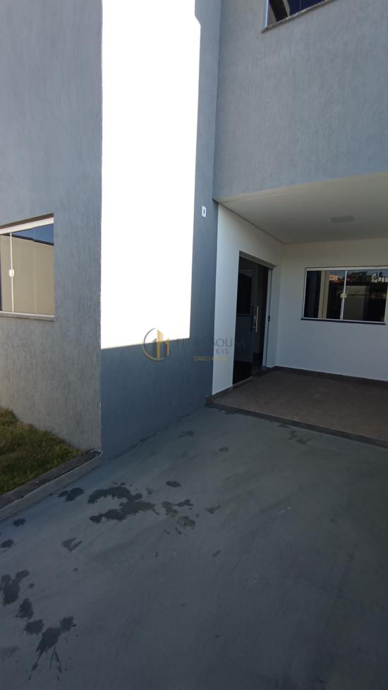 casa-geminada-venda-guaruja-mansoes-betim-1022389